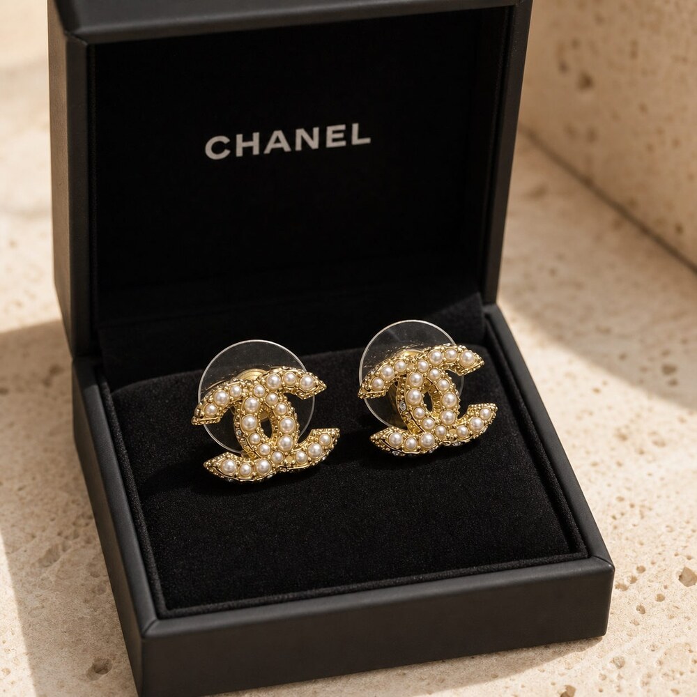 CHANEL Classic Parisian Earrings Style 40 | New with Box - Picture 3 of 9